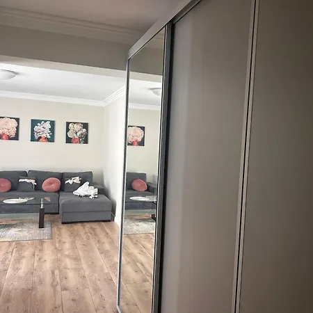 Appartement Divany - Coresi Mall